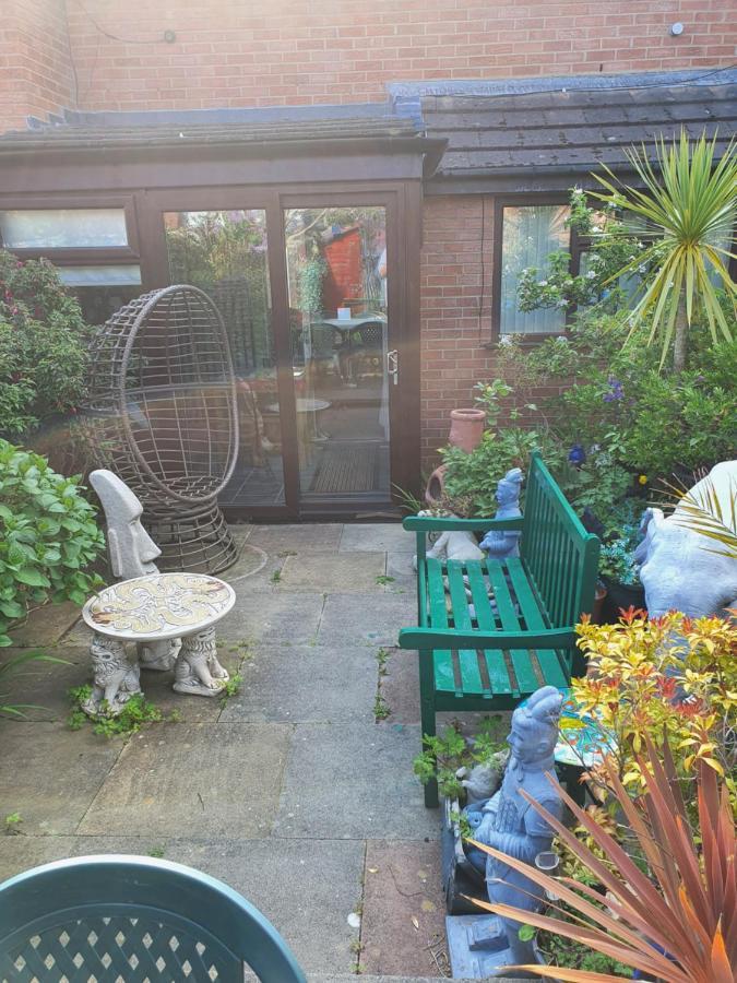 The Little Hideaway Appartamento Fleetwood Esterno foto